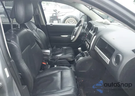 2017 Jeep Compass High Altitude 4X4 z USA, uszkodzony, nr VIN 1C4NJDEB2HD192112